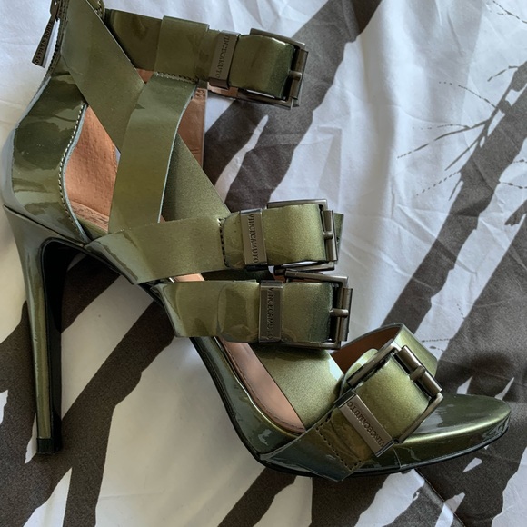 Vince Camuto green patent heels - Picture 1 of 5